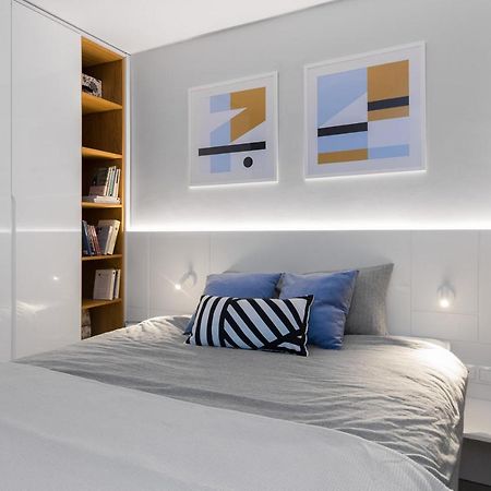 Apartament Bielany: Metro-Adjacent with Catered Meals & Parking Warsaw Exterior photo