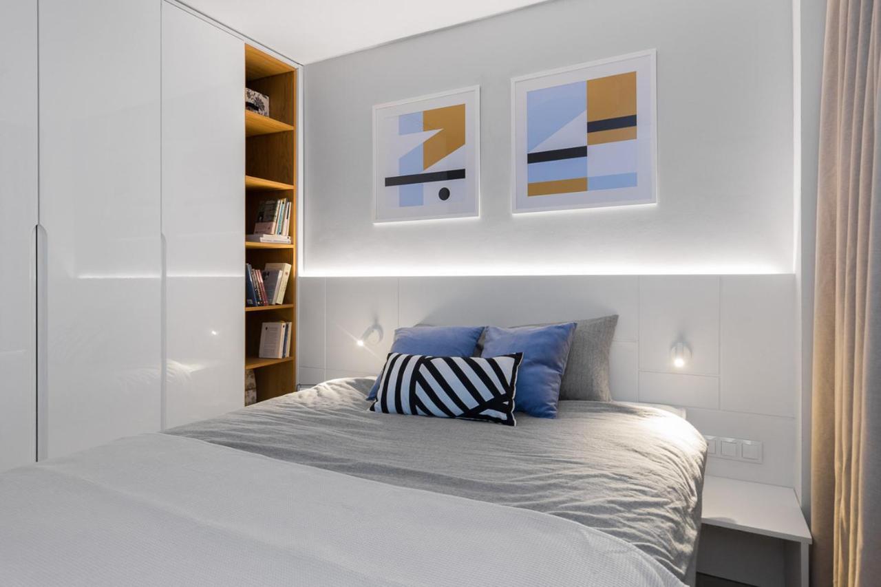Apartament Bielany: Metro-Adjacent with Catered Meals & Parking Warsaw Exterior photo