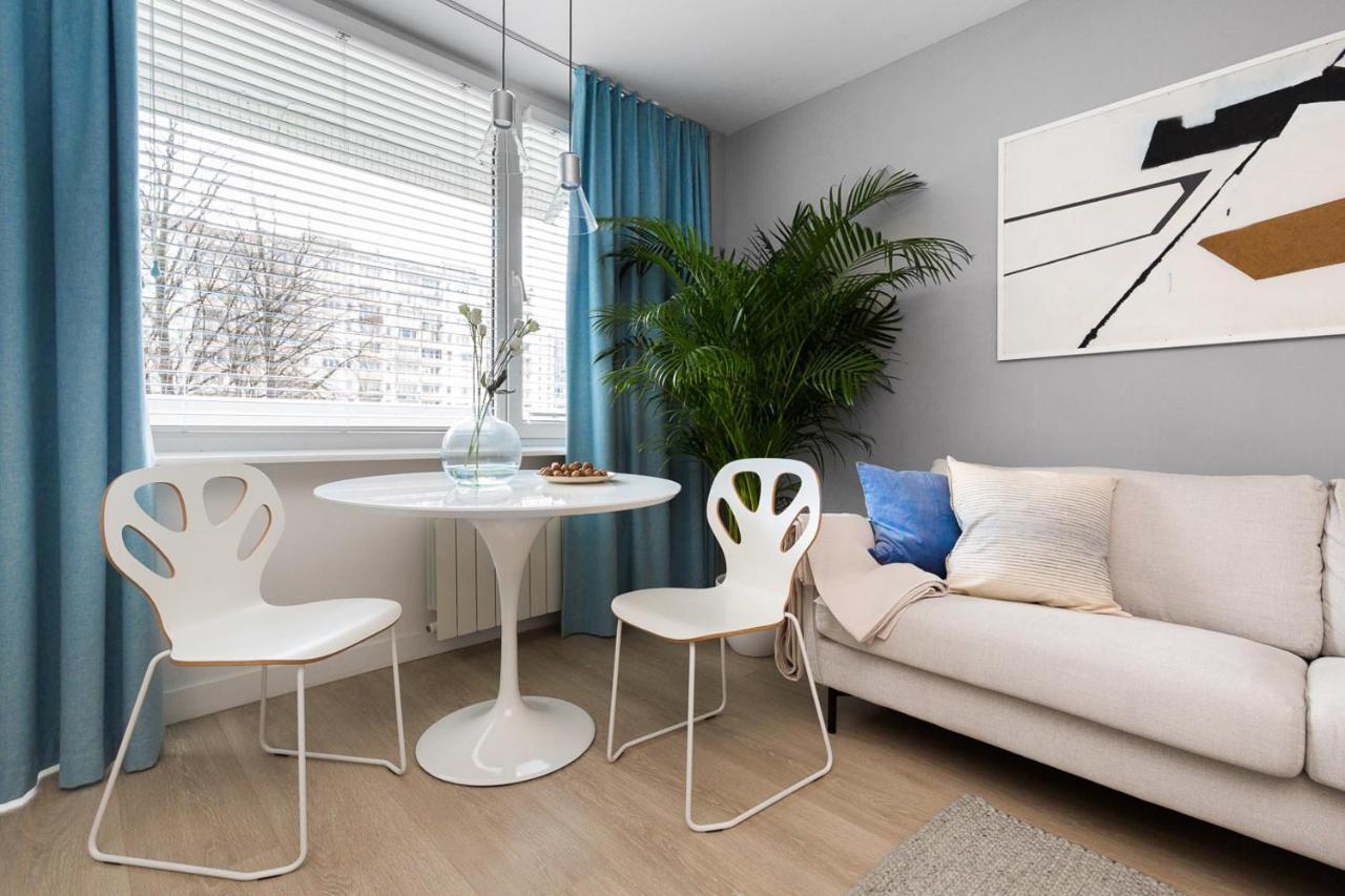 Apartament Bielany: Metro-Adjacent with Catered Meals & Parking Warsaw Exterior photo