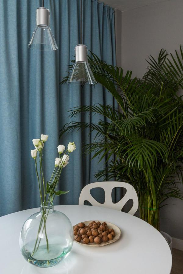 Apartament Bielany: Metro-Adjacent with Catered Meals & Parking Warsaw Exterior photo